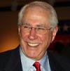 Ex-senátor Mike Gravel: Ústup od imperialismu - nový směr pro americkou zahraniční politiku