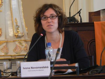 Ivona Novomestská na konferenci 17.7.2008